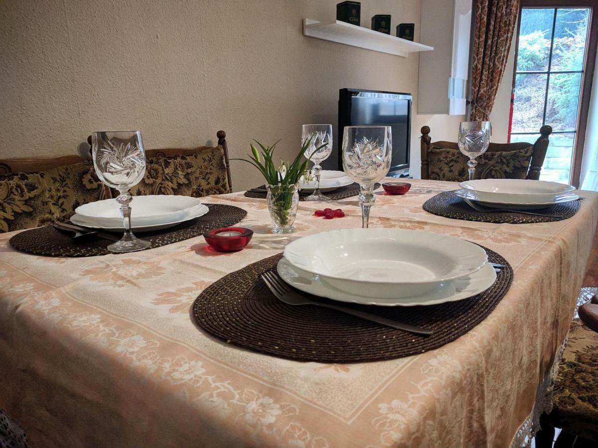 Ferienwohnung Mit Terrasse 그림마 외부 사진