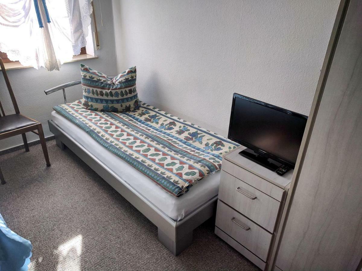 Ferienwohnung Mit Terrasse 그림마 외부 사진